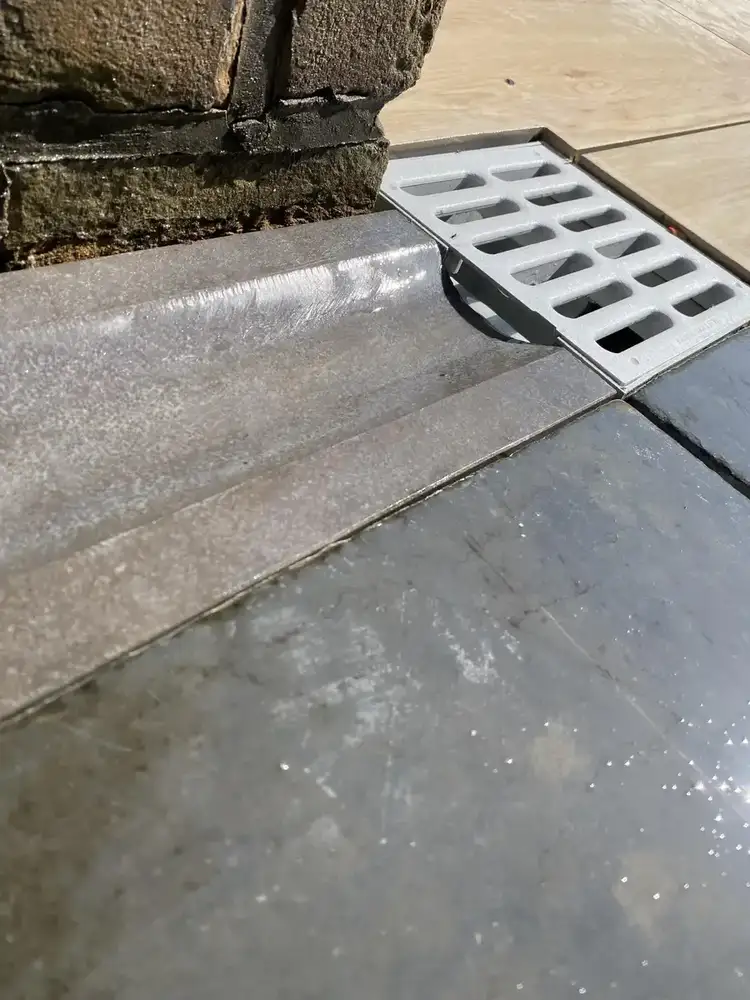Pourtour de piscine — MG Art du Pavage
