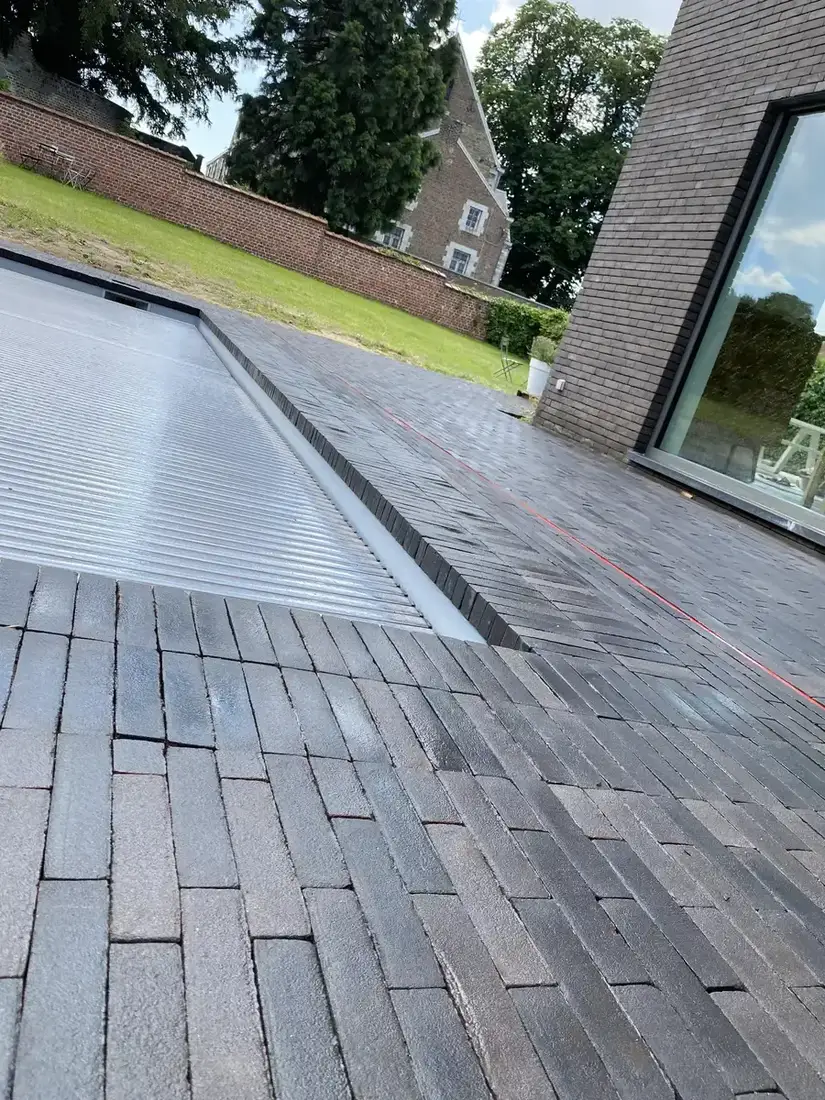 Pourtour de piscine